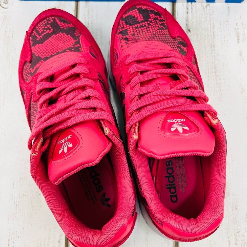 Adidas Women’s Falcon FV4481 Sneakers Sport Shoes Sz.8 Bright Pink Rare - Picture 4 of 10